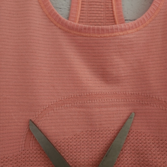 Lululemon Swiftly Tech Tank Top - Picture 6 of 7